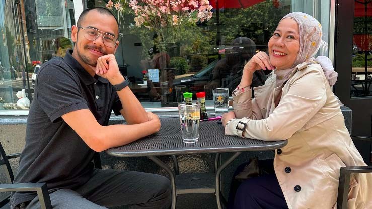 Kisah Anak Artis Lawas Penyandang Disabilitas, Lulus S2 di Amerika Raih 3 Penghargaan