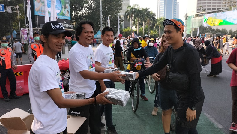 Dapat Masker dari MNC Peduli, Pengunjung CFD: Berguna Banget