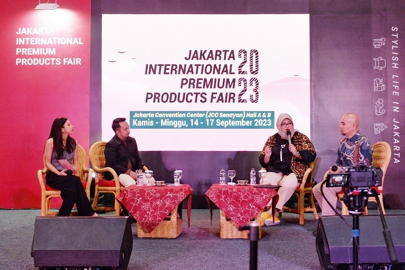 Media Sosial Perluas Kesempatan Perempuan Indonesia Membangun Bisnis  