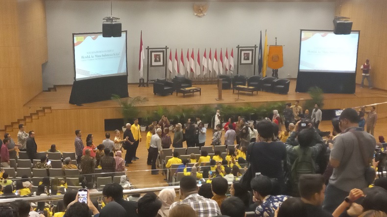 Mahasiswa UI Bersorak Sambut Ganjar Pranowo Jelang Kuliah Kebangsaan