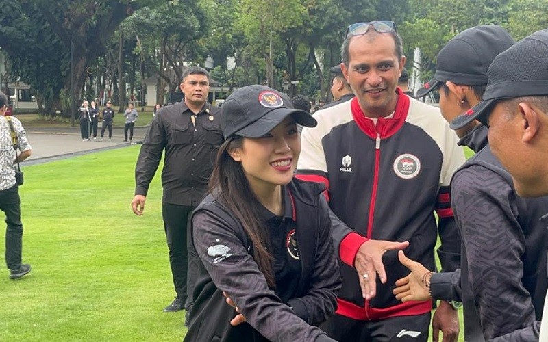 Momen Wamenparekraf Angela Tanoesoedibjo Hadiri Pelepasan Kontingen Indonesia untuk Asian Games di Istana Negara