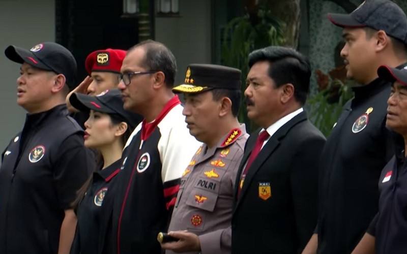 Tampil Menawan, Beda Gaya Angela Tanoesoedibjo Saat Hadiri Pengukuhan Kontingen Asian Games 2022