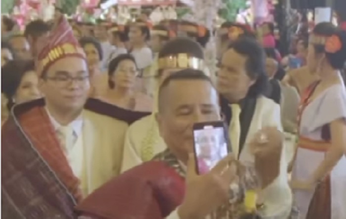 Bikin Iri! 2 Konglomerat Ini Ngasih Amplop Rp1 Miliar di Pernikahan Anak Hotman Paris