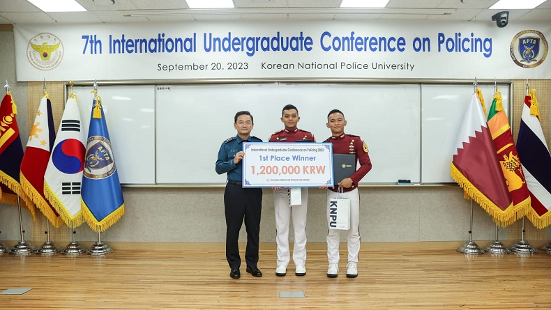 Membanggakan, 2 Taruna Akpol Harumkan Nama Indonesia Lewat Karya Ilmiah