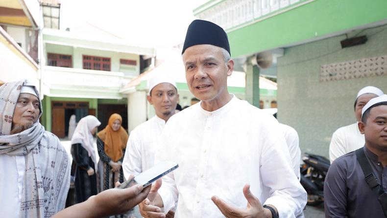 Ganjar Pranowo Akui Banyak Belajar dari Sosok KH Utsman Al Ishaqi