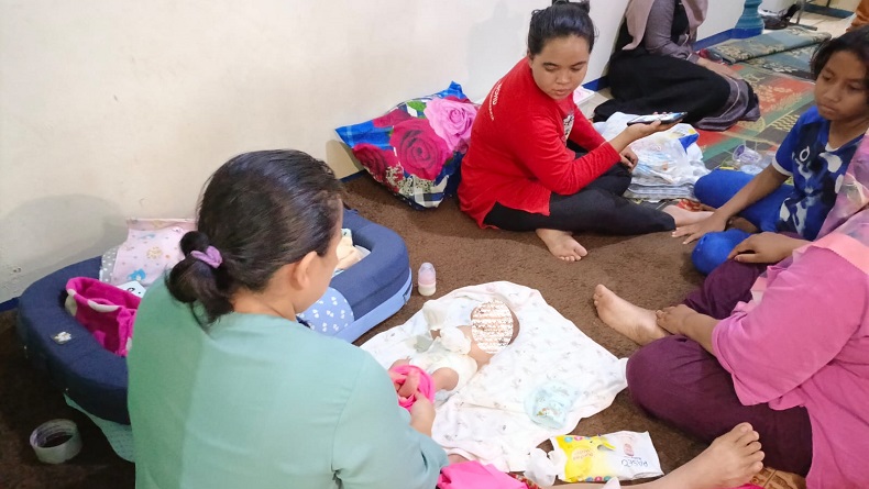 Purwakarta Geger, Warga Tegalwaru Temukan Bayi Perempuan di Keresek Hitam