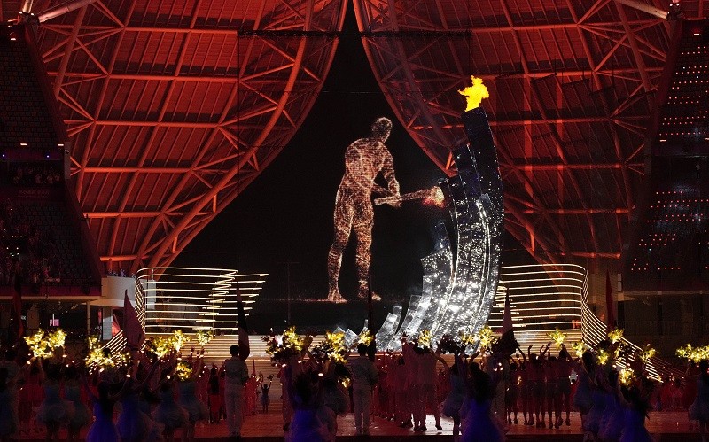 Opening Asian Games 2023: Sosok Virtual Nyalakan Kaldron, Kembang Api Virtual Tutup Seremonial