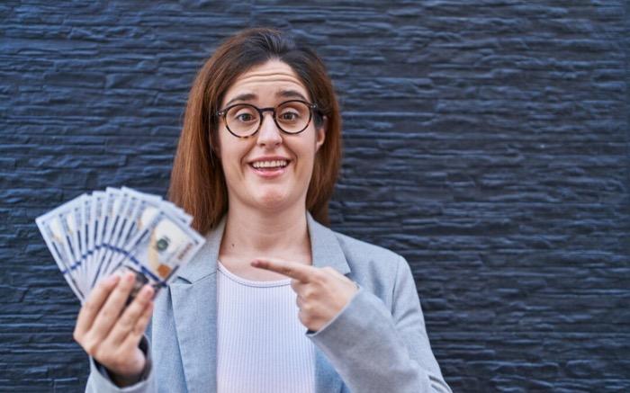 Wanita Ini Resign dan Kini Hasilkan Uang Rp1,5 Miliar per Bulan, Ini Pekerjaannya