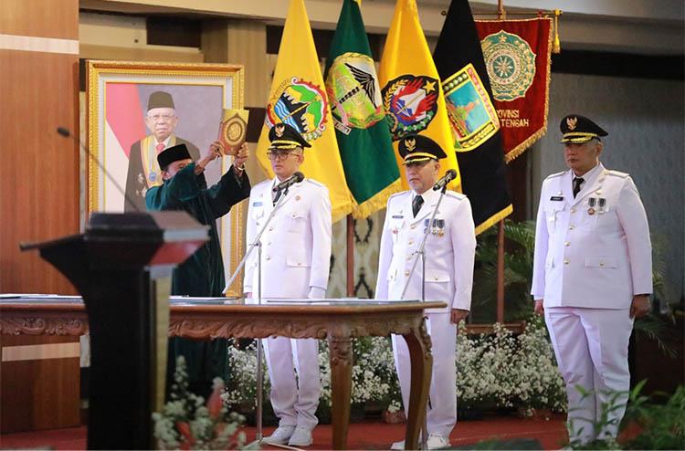 Lantik 3 Penjabat Bupati, Pj Gubernur Jateng Ingatkan Sinergi dan Integritas