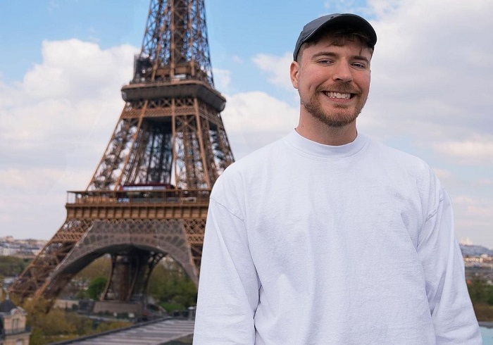 Kerap Bagi-bagi Uang, Intip Gaji dan Kekayaan YouTuber MrBeast