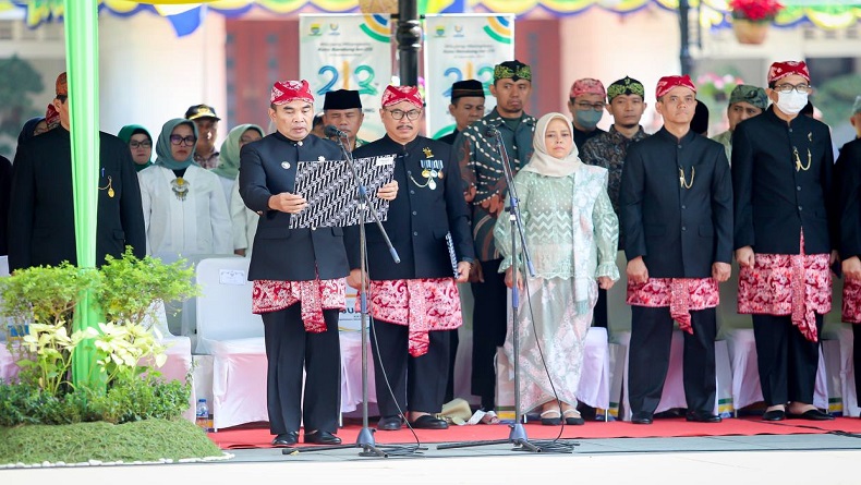 Sambut Hari Jadi, Pj Wali Kota Bandung Sebut Banyak Pekerjaan Rumah Harus Diselesaikan