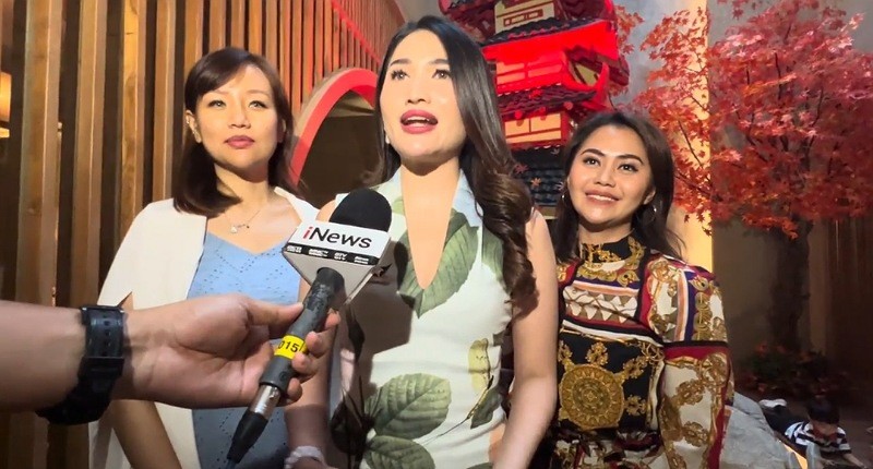 Keseruan Felicia Lisardi Bikin Sushi Bareng Anak: Senang Ada Live Demo