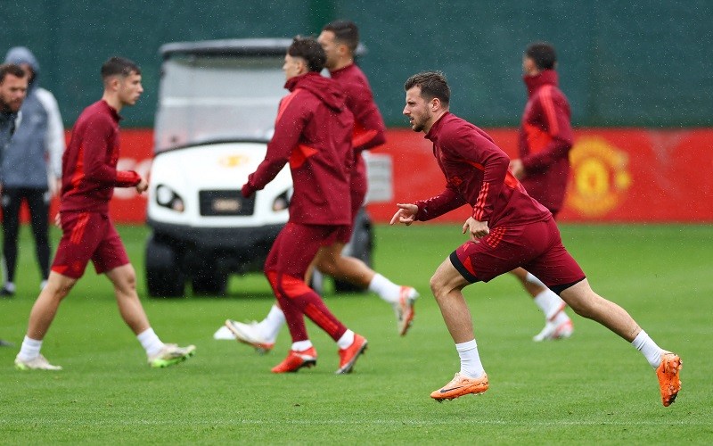 Pulih dari Cedera, Mason Mount Segera Kembali Bela Man United