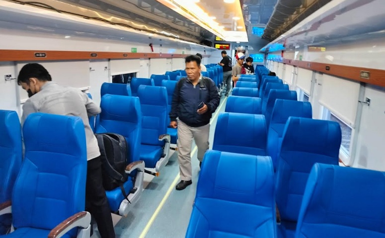 Kereta Ekonomi Baru Resmi Diluncurkan, Berikut Rute dan Jadwalnya