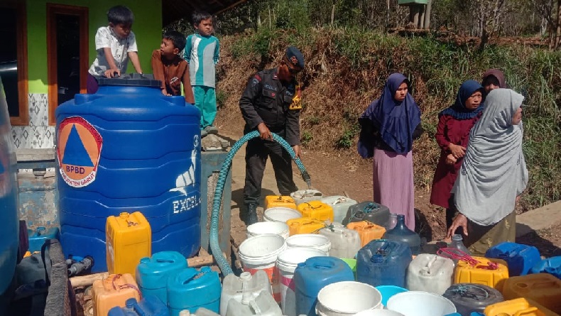 BNPB Ungkap Hampir 80 Persen Kabupaten Kota di Pulau Jawa Krisis Air Bersih