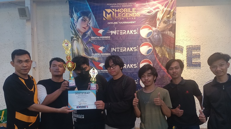 Tim Garuda Elite 1 Juara Turnamen Mobile Legends Pemuda Partai Perindo Depok