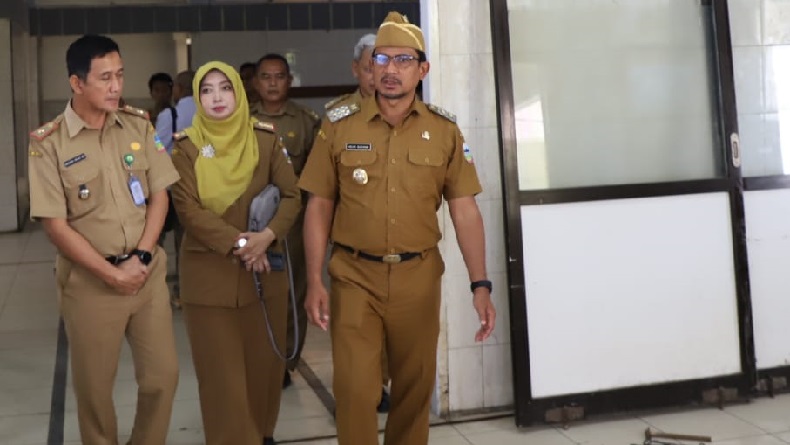 Wabup Garut Kesal Blankar dan Kursi Roda di RSUD dr Slamet Raib