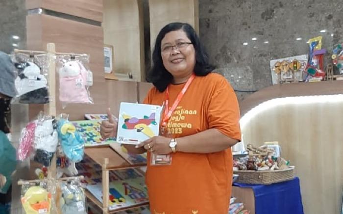 Kisah Rita yang Pilih Resign dan Kembangkan Usaha Mainan Edukasi Anak, Kini Miliki Omzet Puluhan Juta