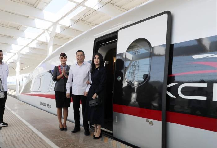 Liliana Tanoesoedibjo Puji Kereta Cepat Whoosh: Seperti di Luar Negeri   