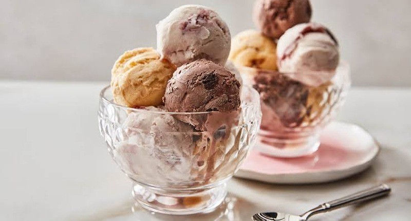 Es Krim Dikenal Enak dan Manis, Intip Cara Pembuatannya di Pabrik 