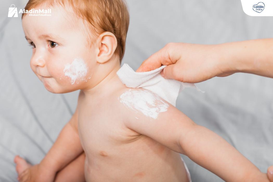 9 Cara Merawat Bayi Baru Lahir, Pasutri Muda Wajib Tahu!  