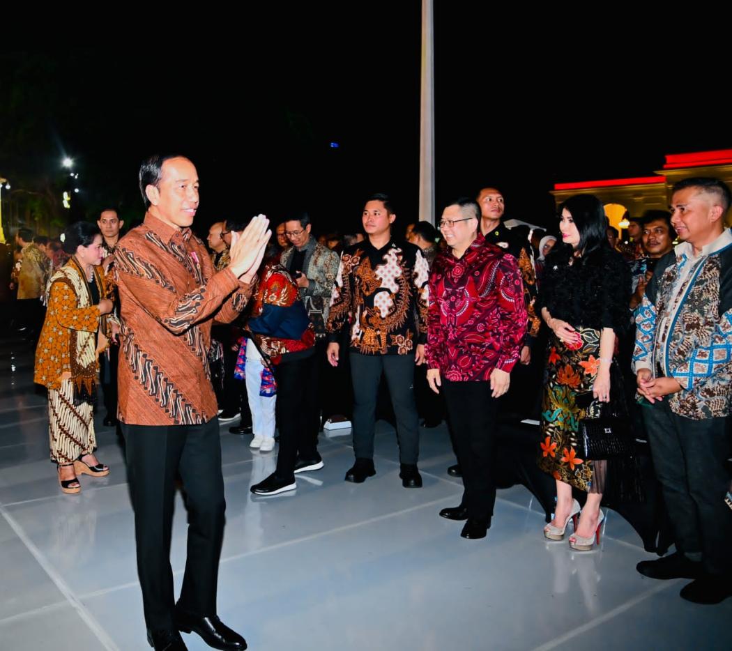 Hary Tanoesoedibjo: Istana Berbatik Luar Biasa, Bangga Buatan Indonesia  