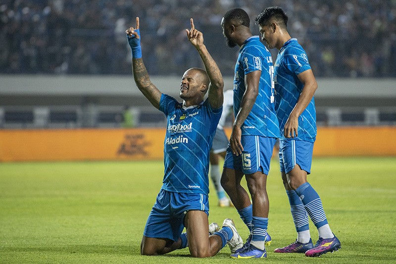 Persib Akan Promosikan Pemain Akademi ke Tim Senior di Liga 1 2024-2025