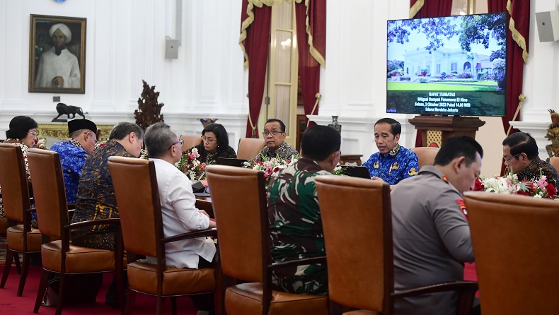Jokowi Pimpin Ratas Mitigasi El Nino, Bahas Kekeringan hingga Karhutla