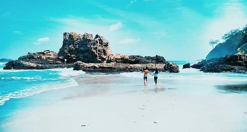 5 Surga Tersembunyi di Pulau Nusakambangan, Menakjubkan Ada Gua Ratu hingga Pantai Eksotis