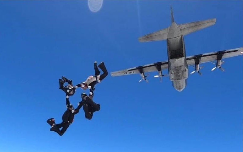 Tampil Garang, Tim Falcon Denpandutaikam Brigif Para Raider 18/Trisula Pecahkan Rekor Nasional