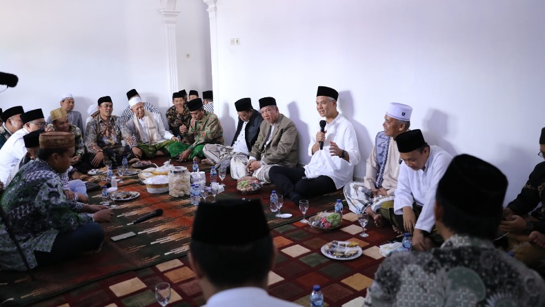 Silaturahmi dengan Pimpinan Ponpes Se-Cianjur, Ganjar Pranowo Didoakan Jadi Presiden RI