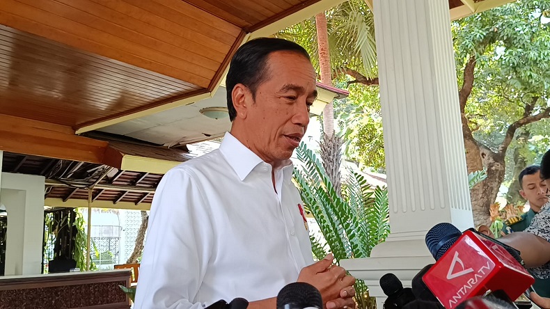 Presiden Jokowi Tunjuk Kepala Badan Pangan Arief Prasetyo Jadi Plt Mentan