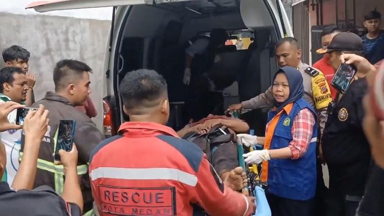 Lantai Kamar Mandi Ambles, Pria di Medan Terperosok Jatuh ke Lubang 4 Meter