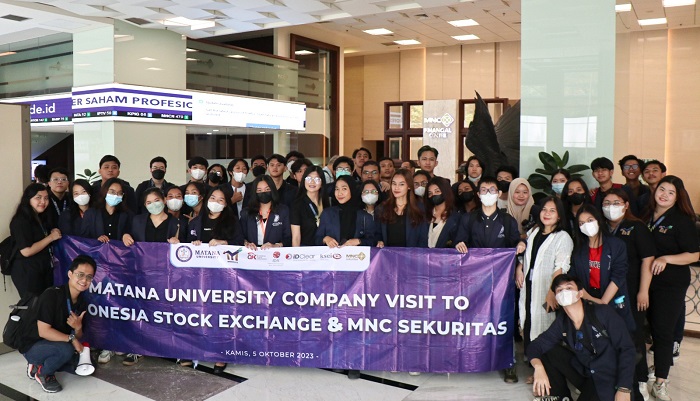 Sambut Bulan Inklusi Keuangan, MNC Sekuritas Terima Kunjungan Kelompok Studi Pasar Modal dari Universitas Matana