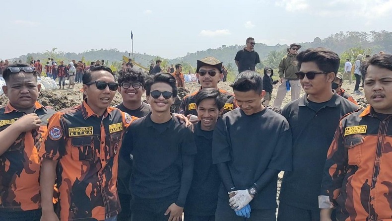 Sapma PP Sukabumi Dukung Pandawara Group Bersihkan Lingkungan dan Aksi Sosial