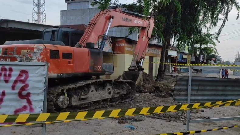 Viral Kecelakaan Kerja di Medan, Pekerja Proyek Drainase Tewas Tertimpa Crane