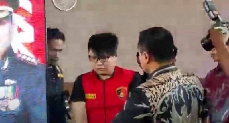 Intip Garasi Anggota DPR yang Anaknya Jadi Tersangka Penganiayaan, Ada Eskavator
