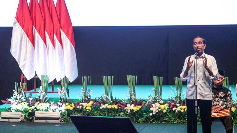 Jokowi Cerita Rumitnya Kelola Indonesia: Orang Nggak Ngerti Lapangan Kelihatan Memudahkan