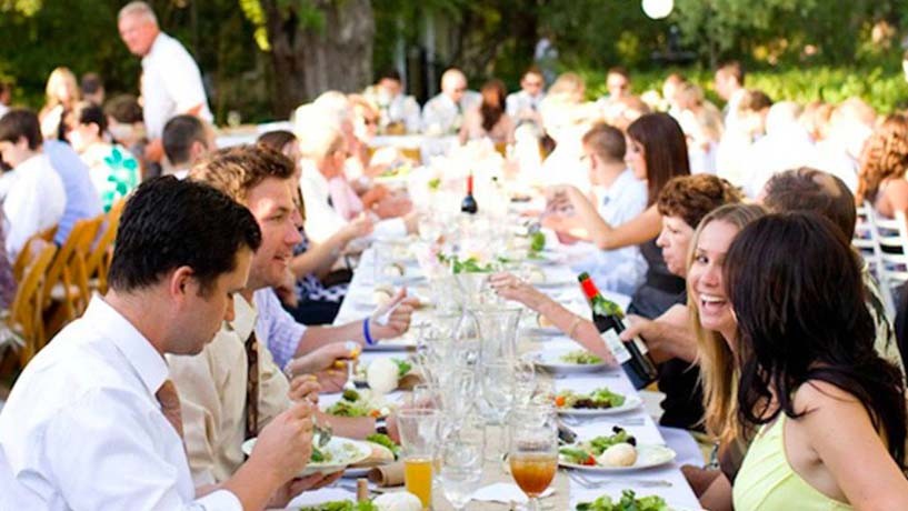 Bikin Takut Makan, Resepsi Pernikahan Ini Cantumkan Jumlah Kalori di Setiap Menunya