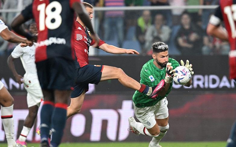 Drama Olivier Giroud Jadi Kiper Dadakan: Penyelamatan Penting hingga Dibantu Tiang Gawang