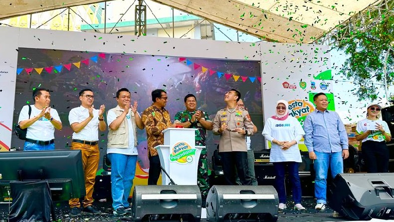 Kenalkan Produk Lebih Luas, Ratusan UMKM Garut Ikuti Gelaran Pesta Rakyat 2023