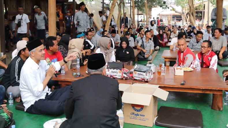 Ketika Relawan Sopir Truk se-Tasikmalaya Bertemu Ganjar: Bapak Terkenal Berantas Pungli!