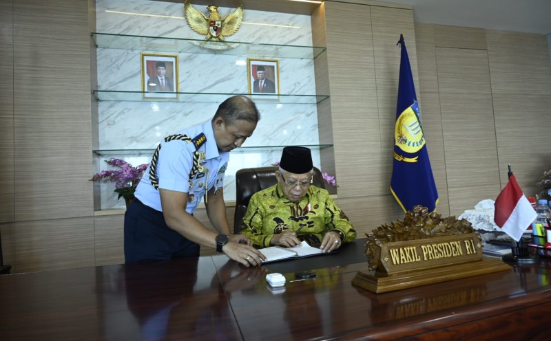 Wapres Mendadak Tinggalkan Papua Menuju Jakarta, Rapat dengan Presiden Jokowi Siang Nanti