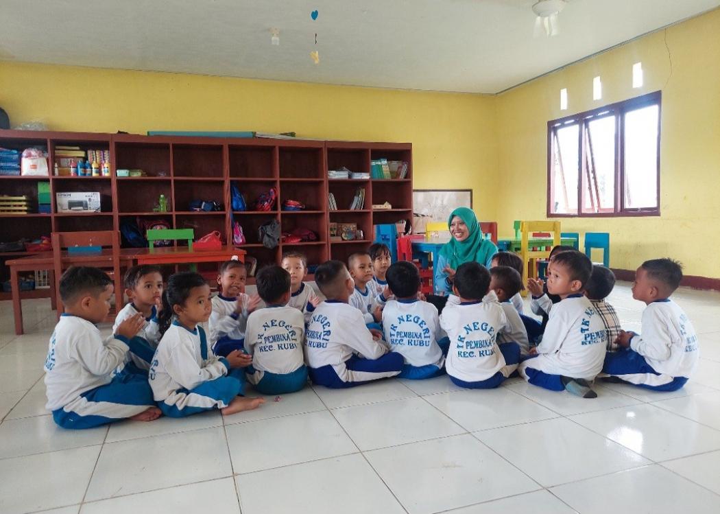 Kisah Tafik Oktavia, Berawal dari Pengajar TK dengan Honor Rp20.000 Kini Pengelola Pusat Belajar Guru