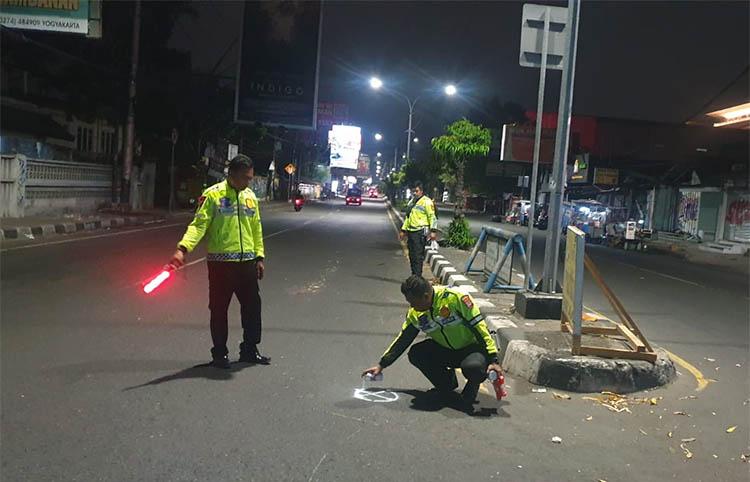 Kecelakaan di Sleman Hari Ini, Pengendara Motor Tewas Tertabrak Truk Tronton