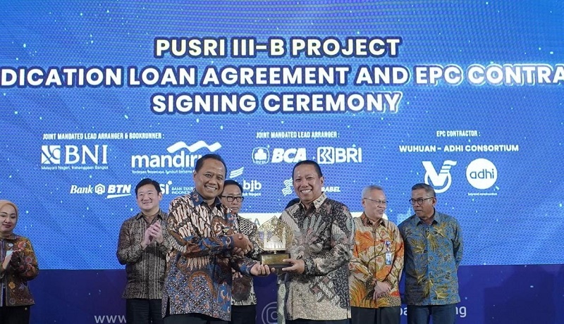 BSI Salurkan Pembiayaan Sindikasi Rp900 Miliar untuk Proyek Pabrik Pusri III-B