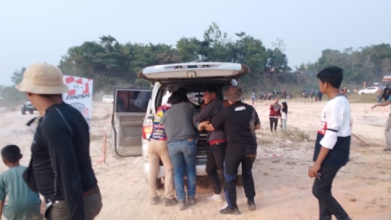 Polisi Selidiki Kecelakaan Mobil Off Road Terbalik Timpa Penonton di Muarojambi
