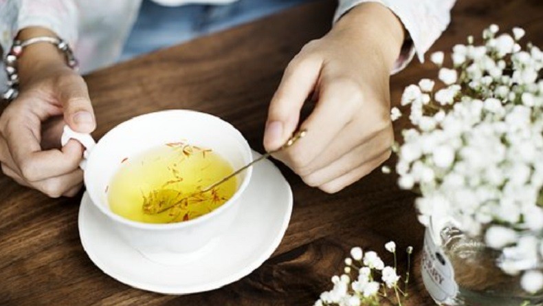 Cara Minum Saffron yang Benar, Bisa Dicampur Susu atau Air Hangat