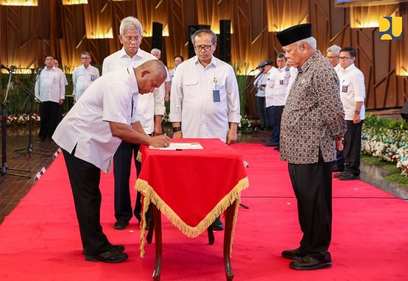 Menteri PUPR Lantik Direktur hingga Kepala Balai, Ini Susunan Terbaru  