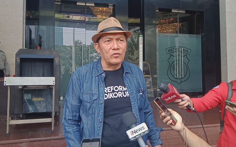 Saut Situmorang Tegaskan Pimpinan KPK Tak Boleh Bertemu Pihak Beperkara Apa pun Alasannya